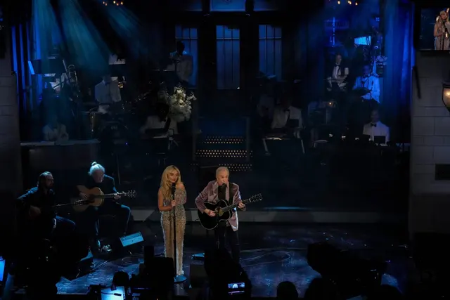 SNL50 - 02-16-snl-50-perf_004